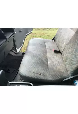 Mitsubishi FH Seat (non-Suspension)