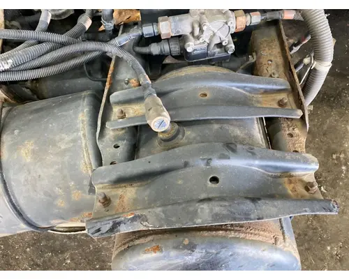 Mitsubishi FK61F Air Tank