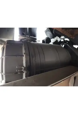 Mitsubishi FM617 Air Cleaner