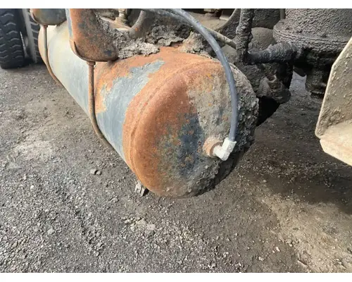 Mitsubishi FM65F Air Tank