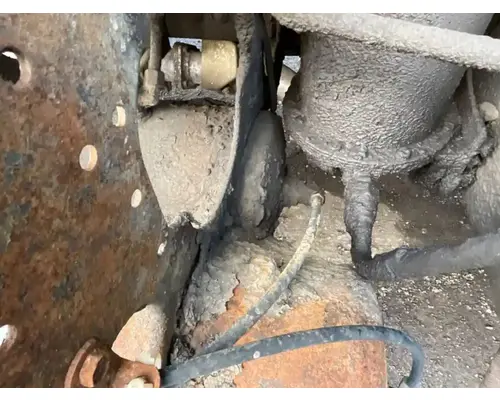 Mitsubishi FM65F Air Tank