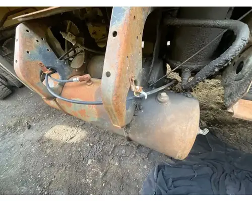 Mitsubishi FM65F Air Tank
