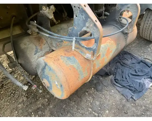 Mitsubishi FM65F Air Tank