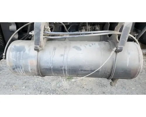 Mitsubishi FM65F Air Tank
