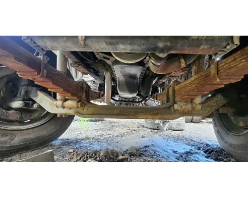 Mitsubishi FM65F Axle Assy, Fr (4WD)