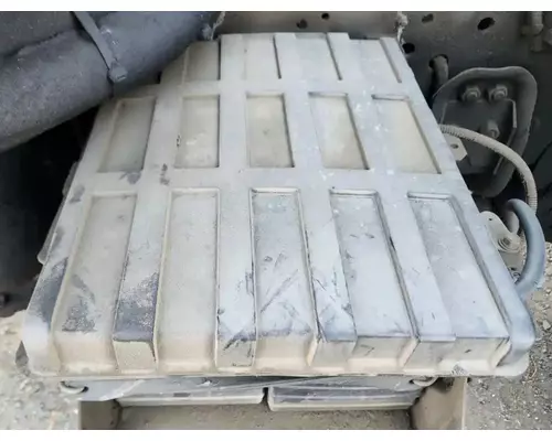 Mitsubishi FM65F Battery Box