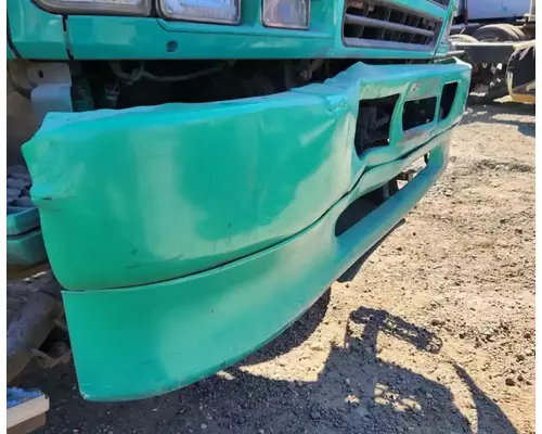 Mitsubishi FM65F Bumper Assembly, Front