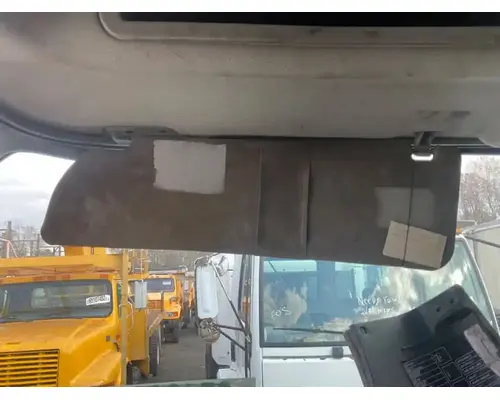 Mitsubishi FM65F Sun Visor (External)