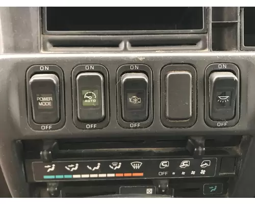 Mitsubishi FUSO Dash Assembly