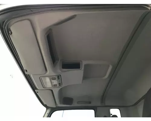 Mitsubishi FUSO Headliner