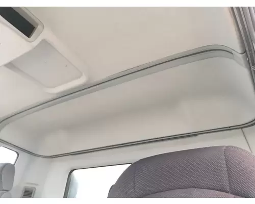 Mitsubishi FUSO Headliner