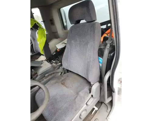 Seat, Front Mitsubishi FM617 Complete Recycling