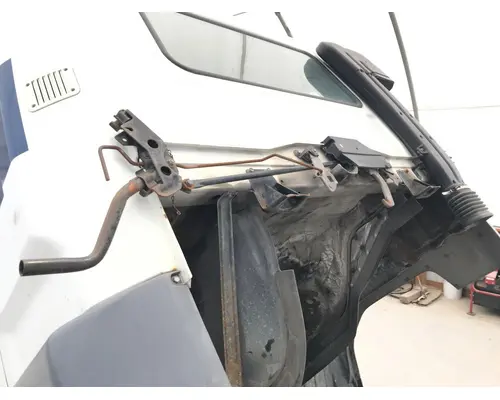 Body Parts, Misc. Mitsubishi FUSO Vander Haags Inc Cb