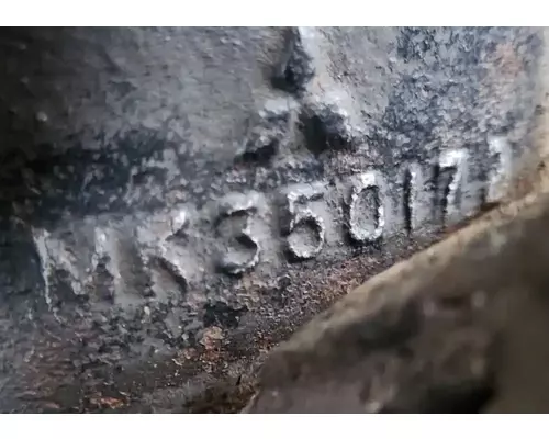 Mitsubishi MK350172 Axle Assembly, Rear