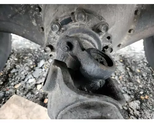 Mitsubishi Other Axle Assembly, Rear