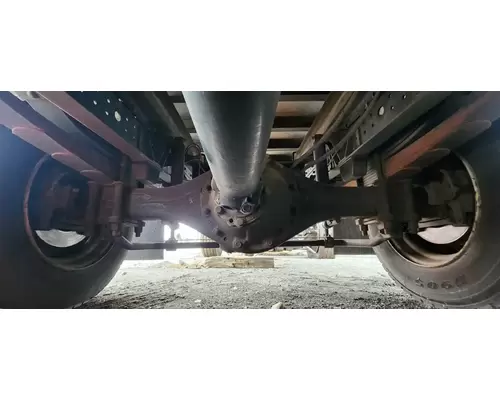 Mitsubishi R035T Axle Assembly, Rear