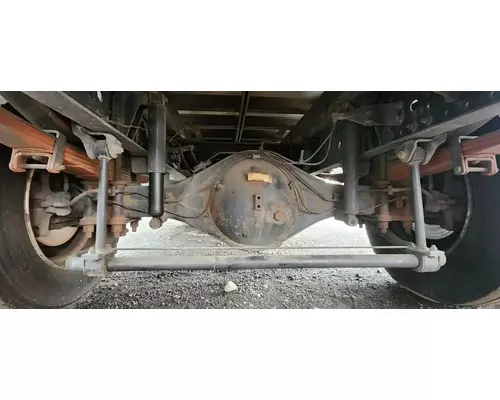 Mitsubishi R035T Axle Assembly, Rear