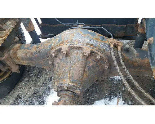 Mitsubishi R035T Rears (Rear)