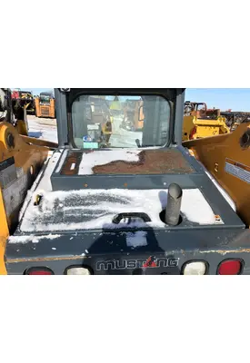 Mustang 2200R Equip Hood