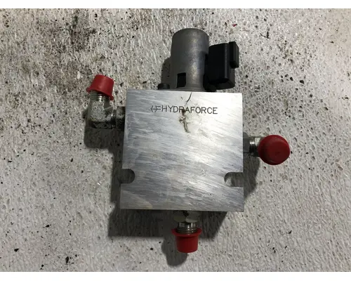 Mustang 2200R Equip Hydraulic Valve
