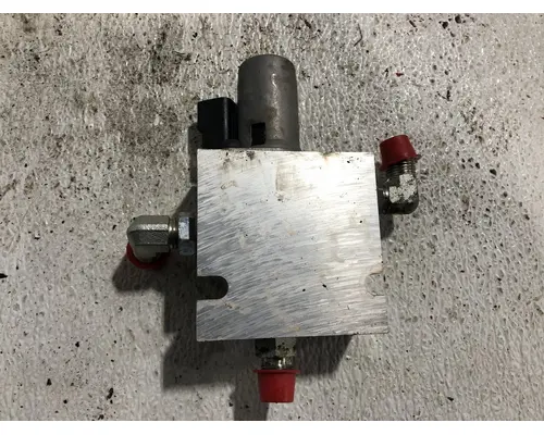 Mustang 2200R Equip Hydraulic Valve