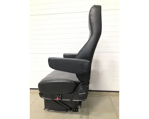 NATIONAL Ensign Seat, Front