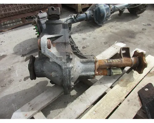 NEW PROCESS 261 XHD GM Transfer Case Assembly