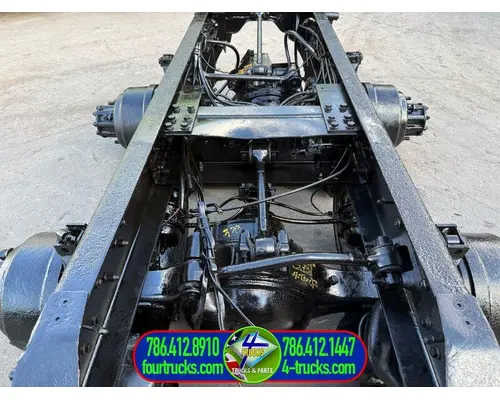 NEWAY AIR RIDE Cutoff Assembly (Complete With Axles)