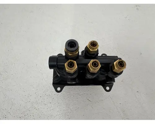 NEWSTAR S23875 Brake Valve (Air)