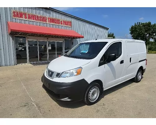 NISSAN NV 200 Used Trucks