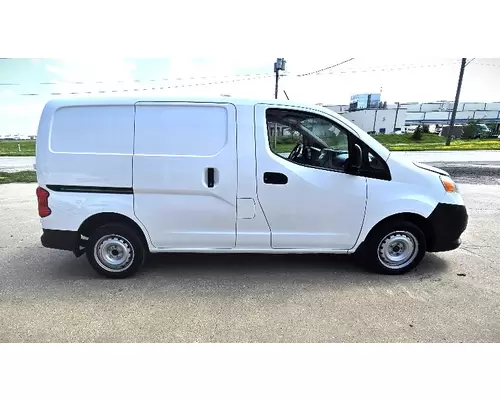 NISSAN NV 200 Used Trucks