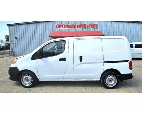 NISSAN NV 200 Used Trucks