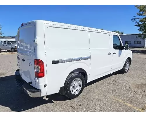 NISSAN NV 2500 HD Used Trucks