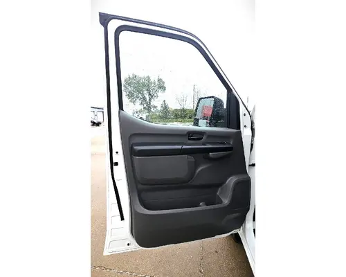 NISSAN NV 2500 HD Used Trucks