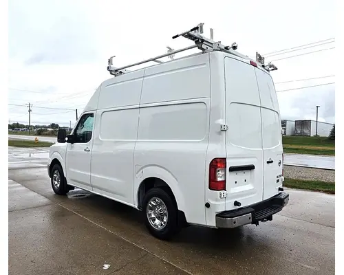 NISSAN NV 2500 HD Used Trucks