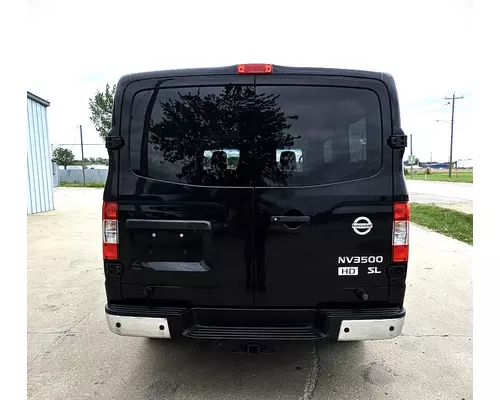 NISSAN NV 3500 Used Trucks