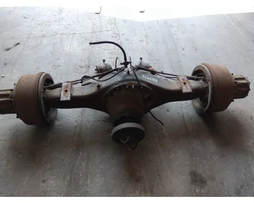 NISSAN UD2600 AXLE HOUSING, REAR (REAR)