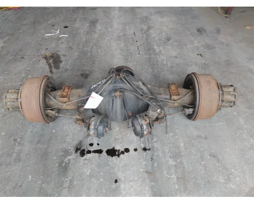 NISSAN UD2600 AXLE HOUSING, REAR (REAR)