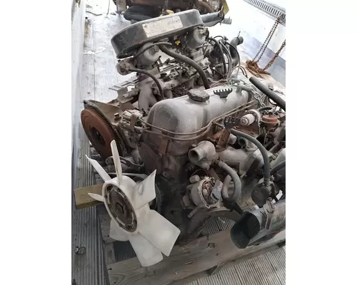 NISSAN  Engine Assembly