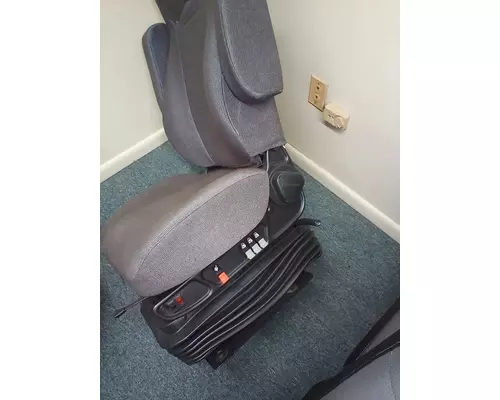 National Seats  New Bostrom Mid Back Air Ride Seat