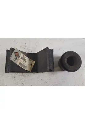 Navistar  Engine Mounts
