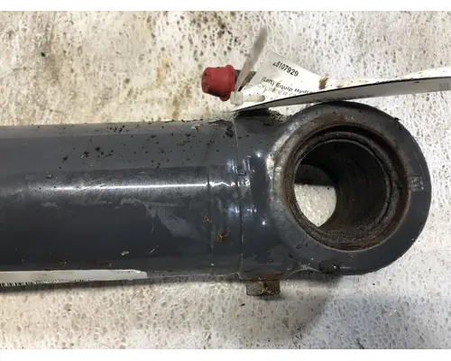 New Holland L220 Equip Hydraulic Cylinder