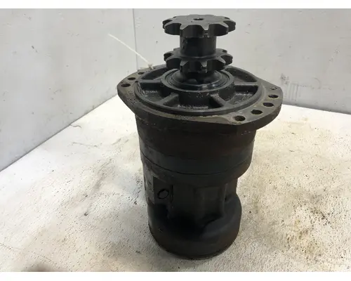 New Holland L220 Equip Hydraulic Motor