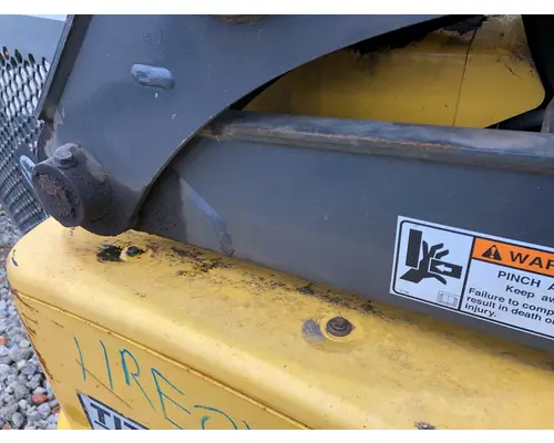 New Holland L220 Equip Linkage