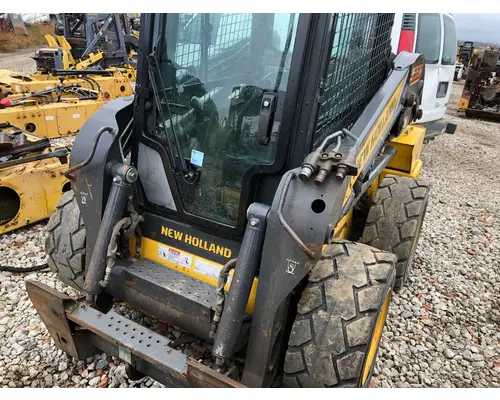 New Holland L220 Equip Loader Arm