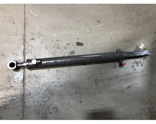 New Holland LS170 Equip Hydraulic Cylinder