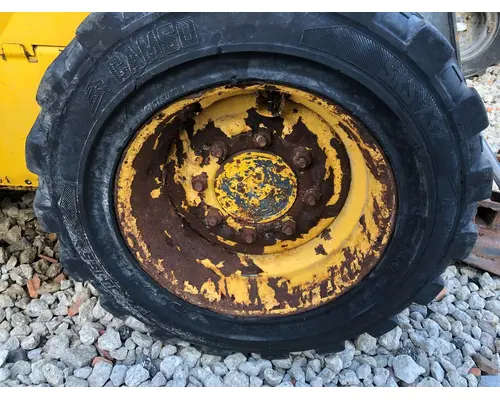 New Holland LS170 Equip Wheel