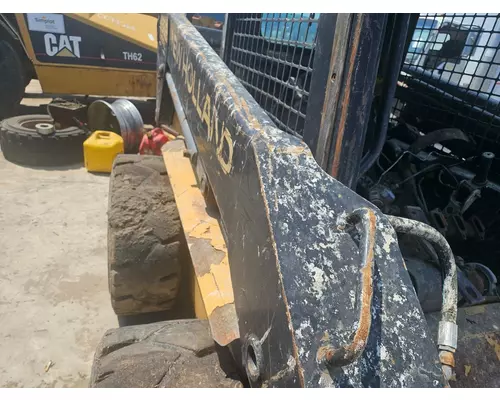 New Holland LX865 Equip Loader Arm