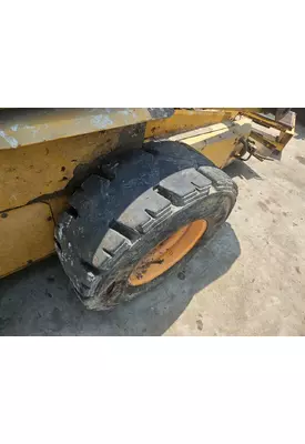 New Holland LX865 Equip Tire and Rim