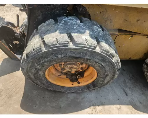 New Holland LX865 Equip Tire and Rim